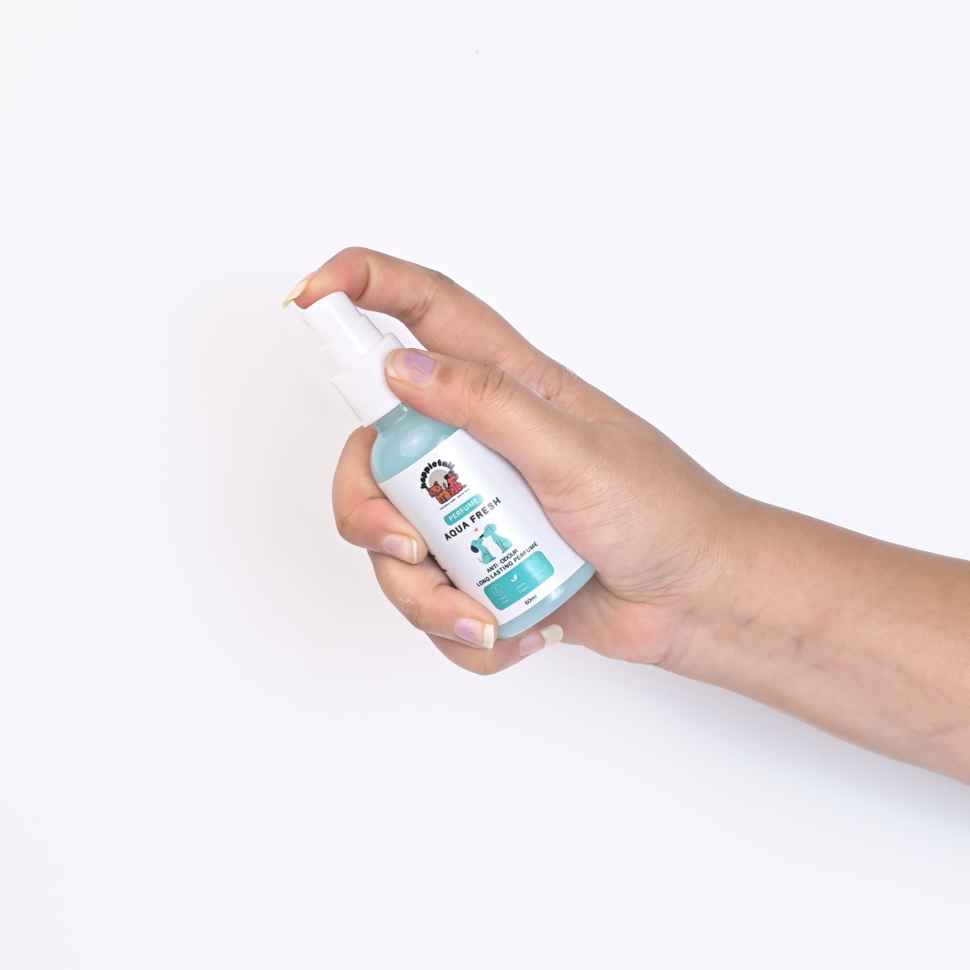 Happietail's  Dry Bath Spray and Aqua Fresh Perfume Duo